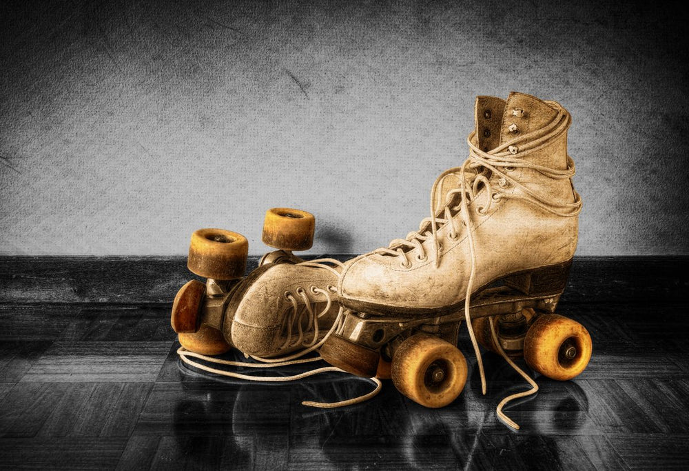 Vintage Skates Pop