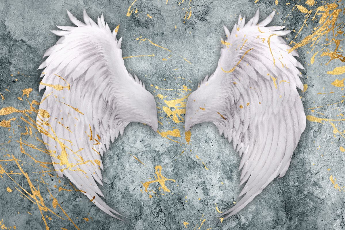 Gold Fleck Distressed Angel Wings