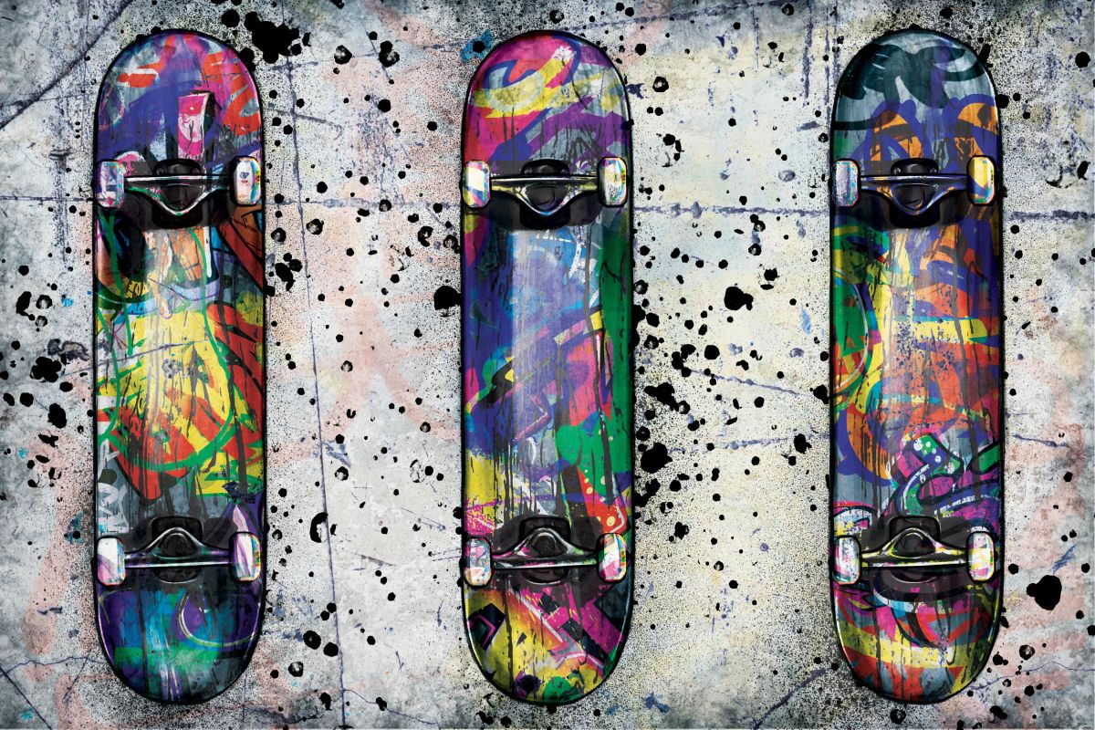 Skateboard Trio Graffiti
