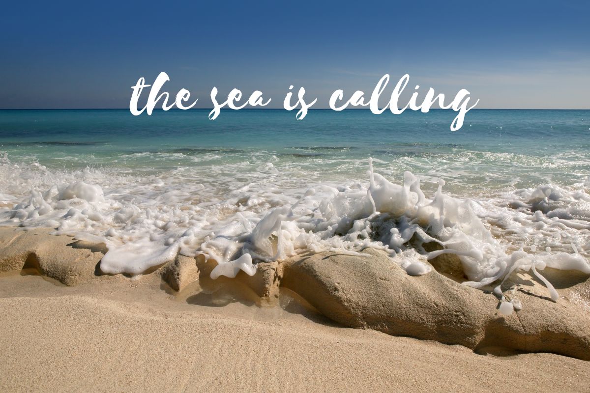 Sea Is Calling Typography