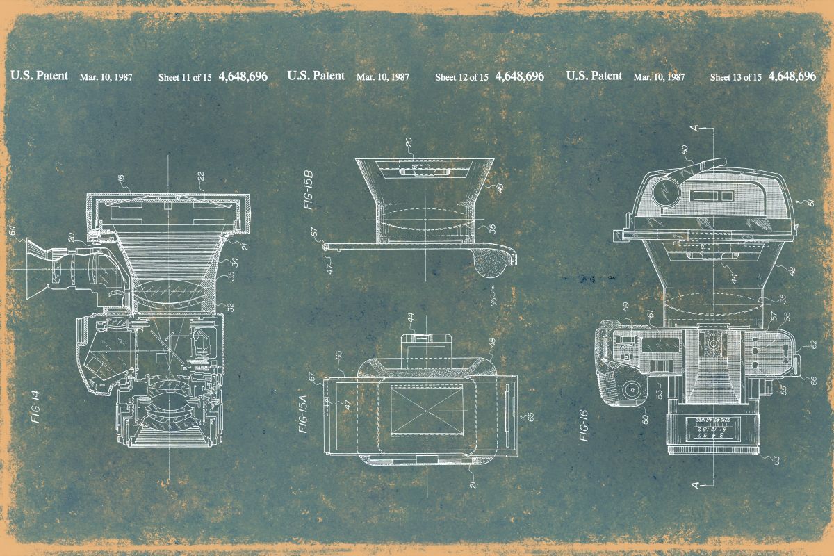 Automatic Focus Camera Teal Patent