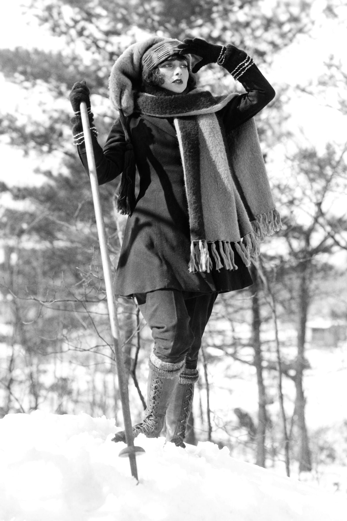 Vintage Lady Ski