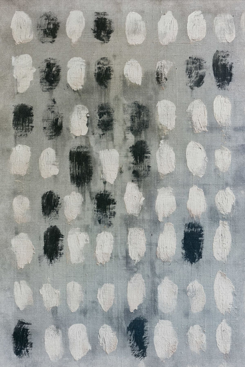 Monochrome Textured Spots