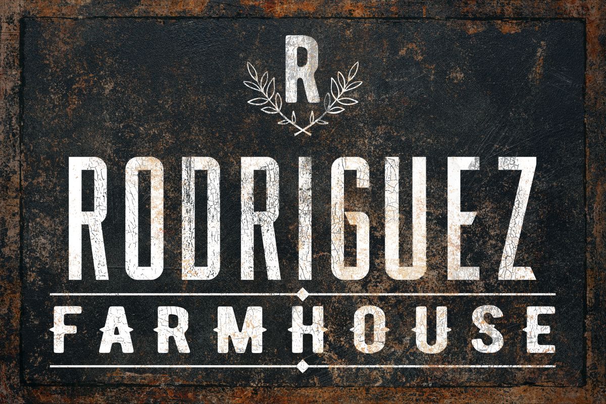 Rodriguez Farmhouse Typography