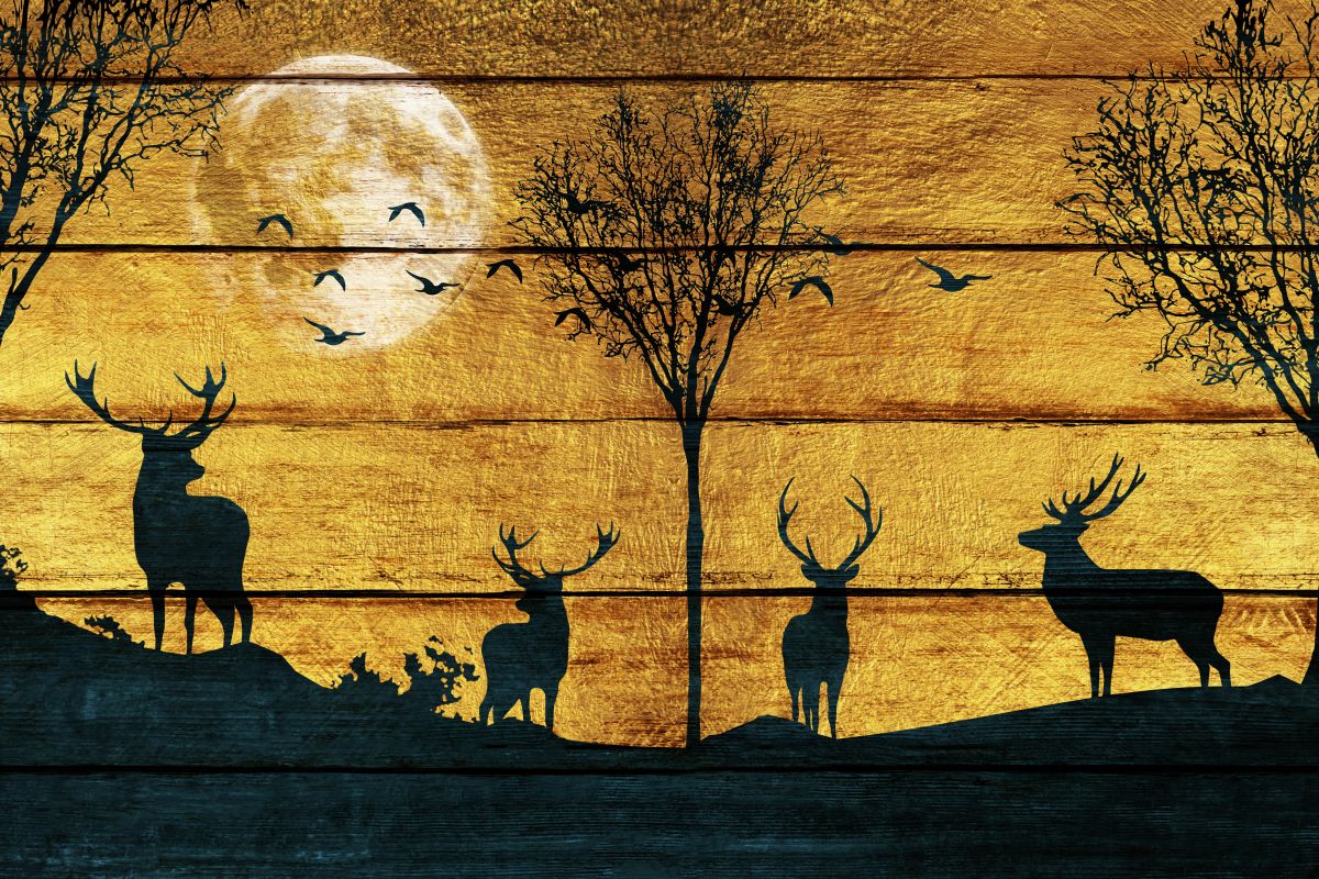Wooden Moonlit Reindeers